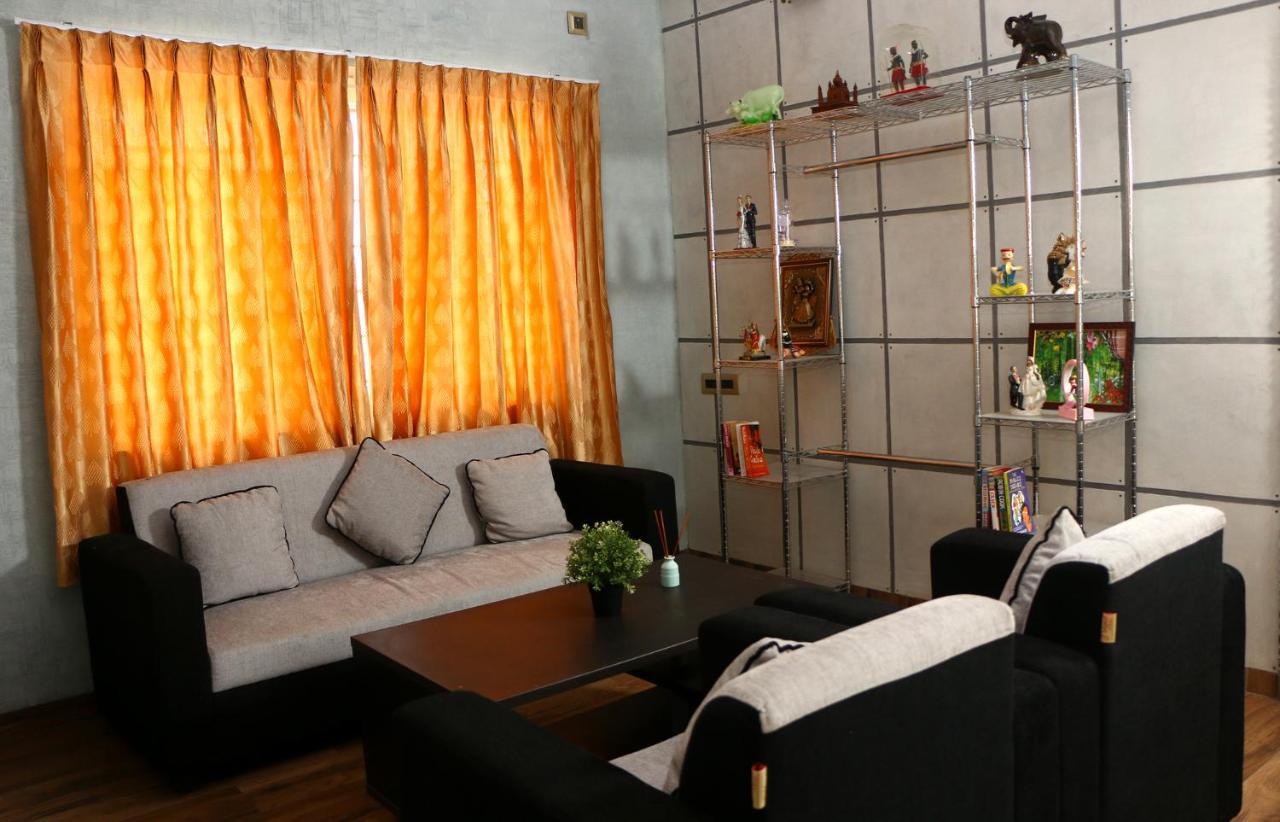 蓬蒂切里Penthouse 2Bhk With Bathtub And Terrace别墅 外观 照片