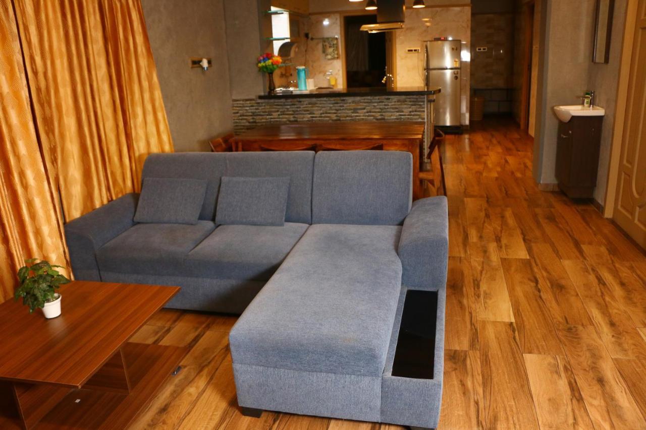 蓬蒂切里Penthouse 2Bhk With Bathtub And Terrace别墅 外观 照片