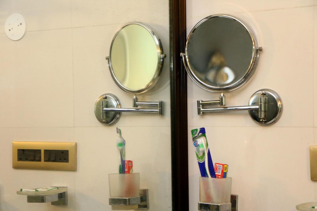 蓬蒂切里Penthouse 2Bhk With Bathtub And Terrace别墅 外观 照片