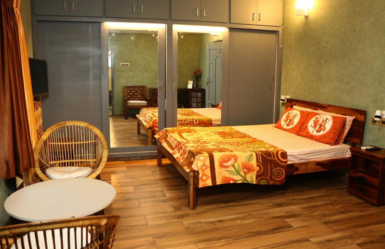 蓬蒂切里Penthouse 2Bhk With Bathtub And Terrace别墅 外观 照片